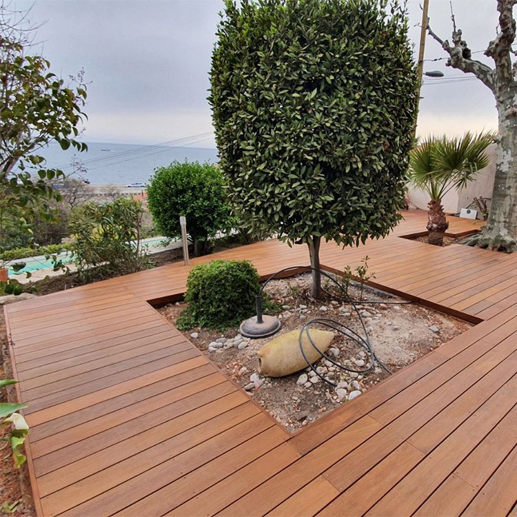 Terrasse en bois © Le Castor des Pins